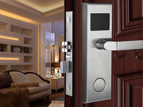 福田24小时上门开锁公司